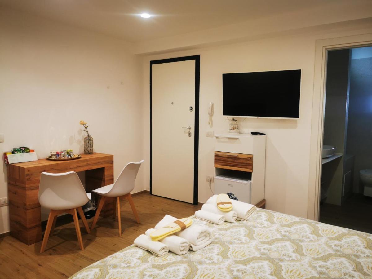 Civico Sedici Suite & Spa Altamura Luaran gambar